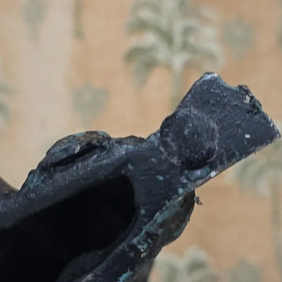 CONTEMPORARY FIGURAL SCULPTURES. "La Peine De Coeur" - Picture 6 of 10